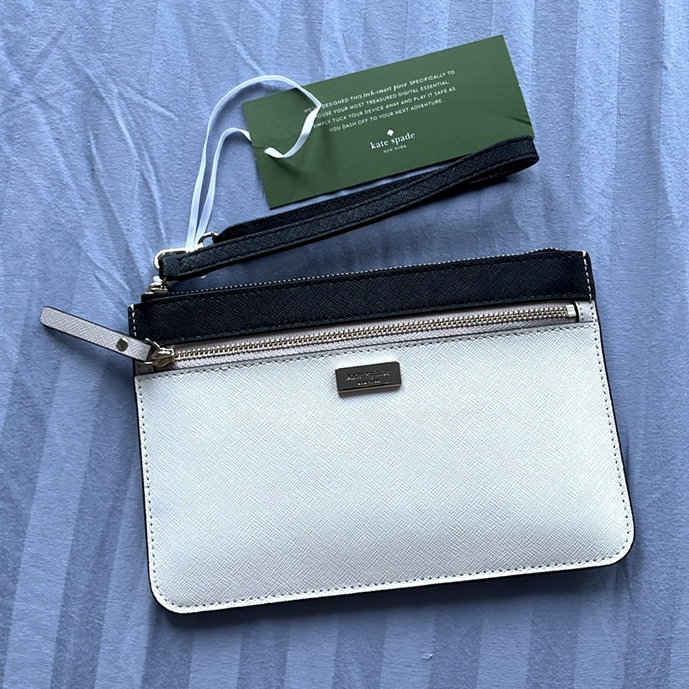 NWT Kate Spade Wristlet